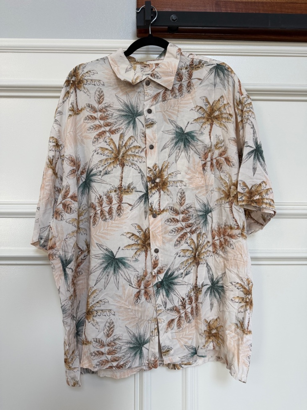 Casual Crème/Beige Palm Print Short Sleeve Button-Down Shirt